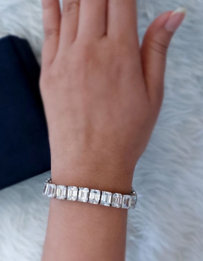 emerald bracelet