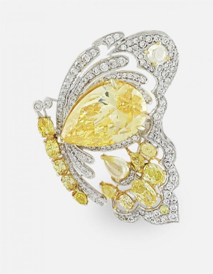 weiss butterfly brooch