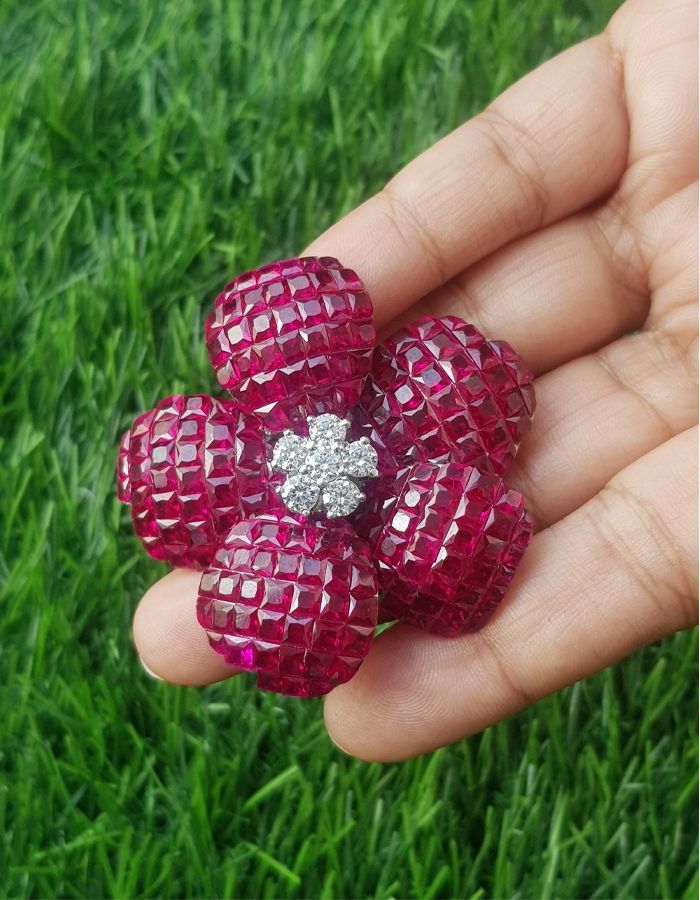 rose brooch