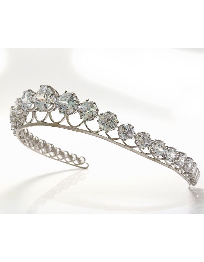 royal jewelry tiara