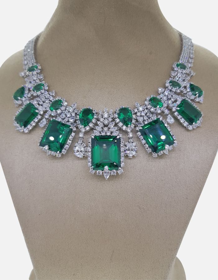Emerald green statement necklace
