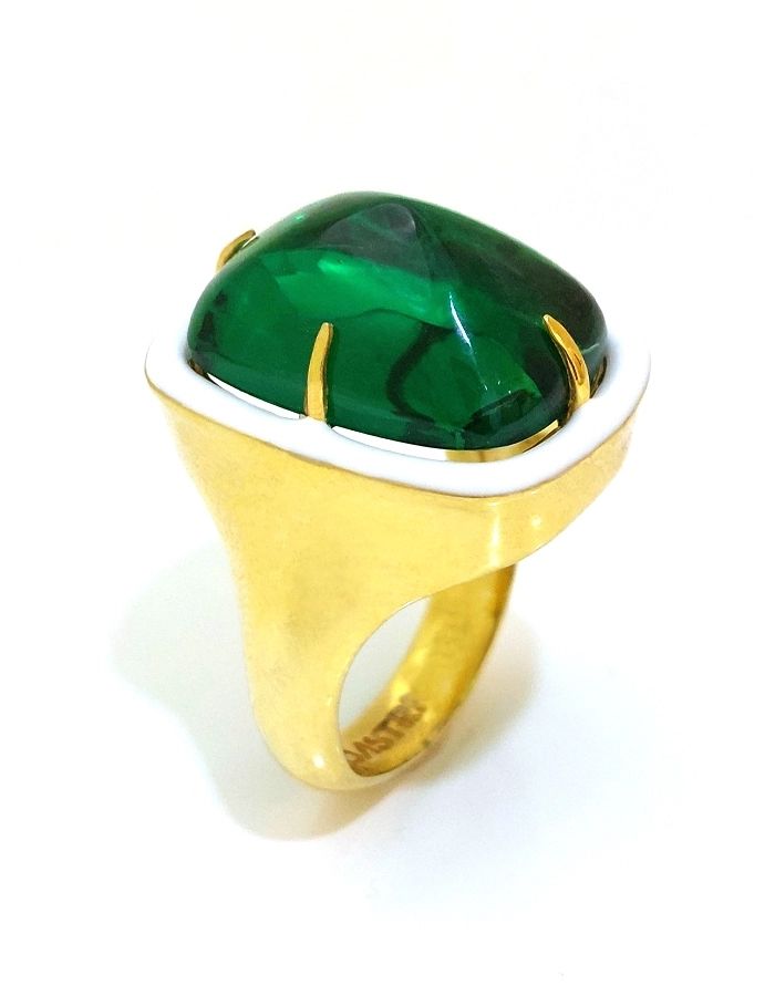 green sapphire engagement ring
