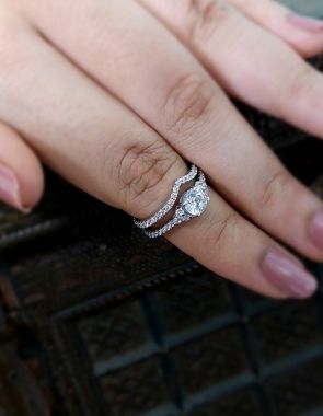 white gold wedding bands for women