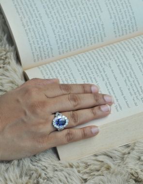 sapphire engagement rings for women