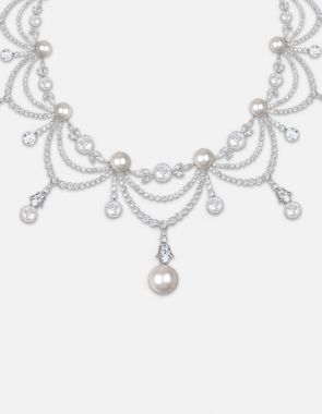 pearl statement necklace