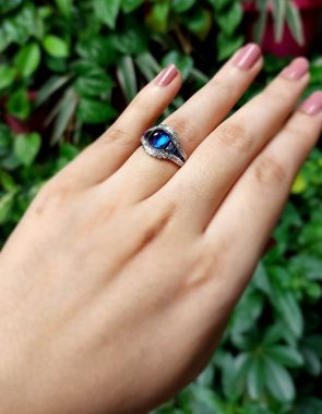 sapphire engagement rings for women