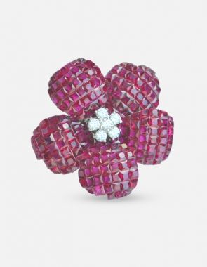 floral brooch