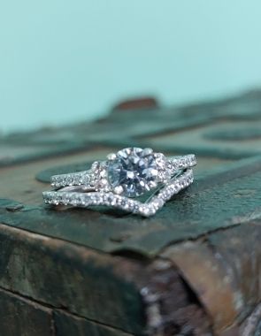 gold wedding rings for women